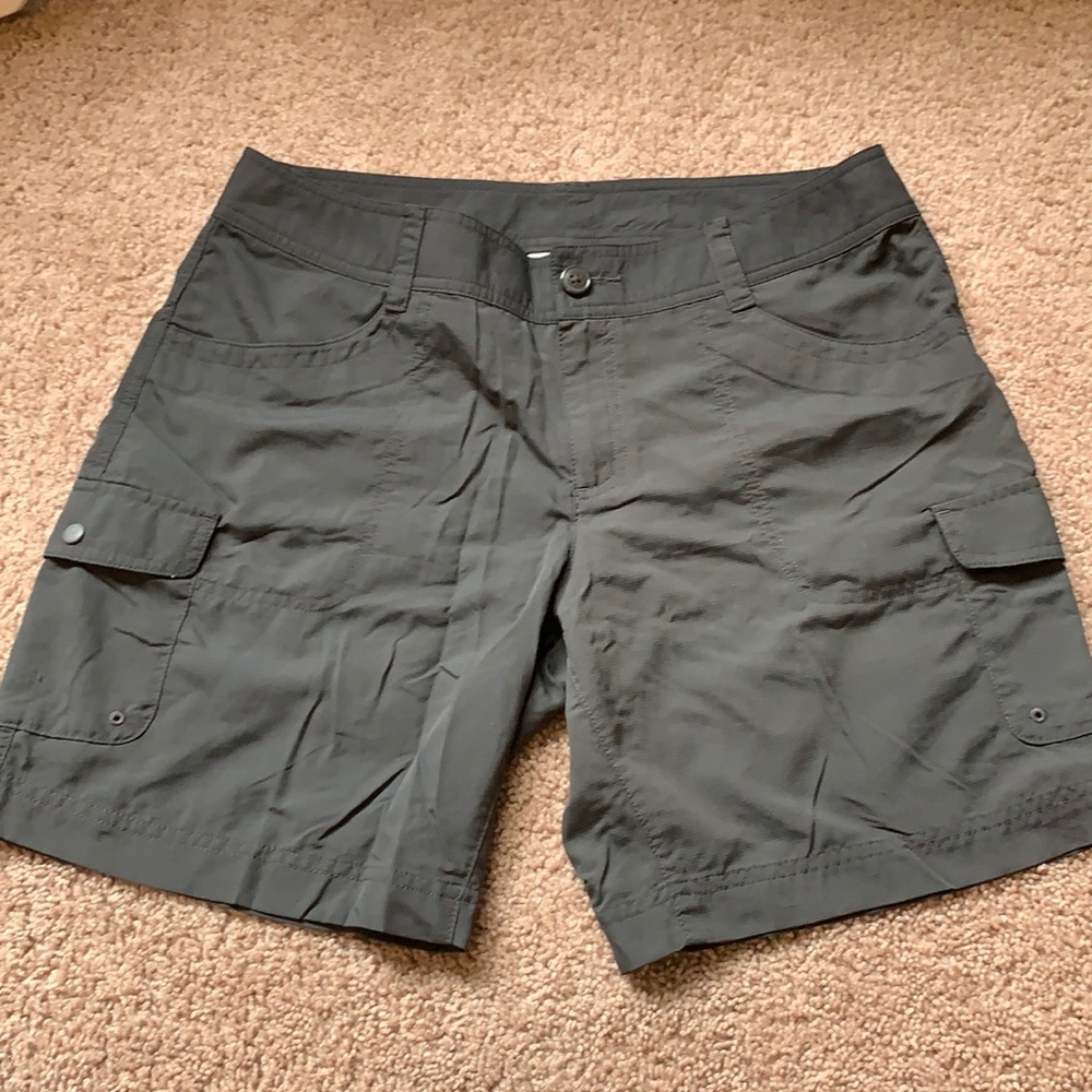 Women’s Columbia shorts